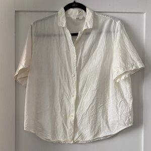 Uniqlo Short-Sleeve Button-Down Shirt in White